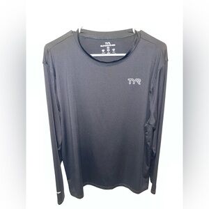 TYR Long sleeve shirt size medium